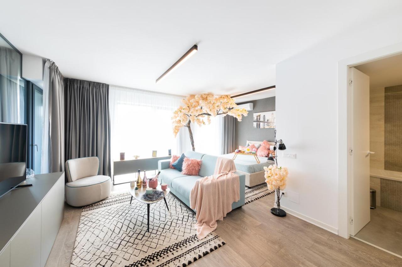 Cityscape Wonder Bucureşti Ngoại thất bức ảnh
