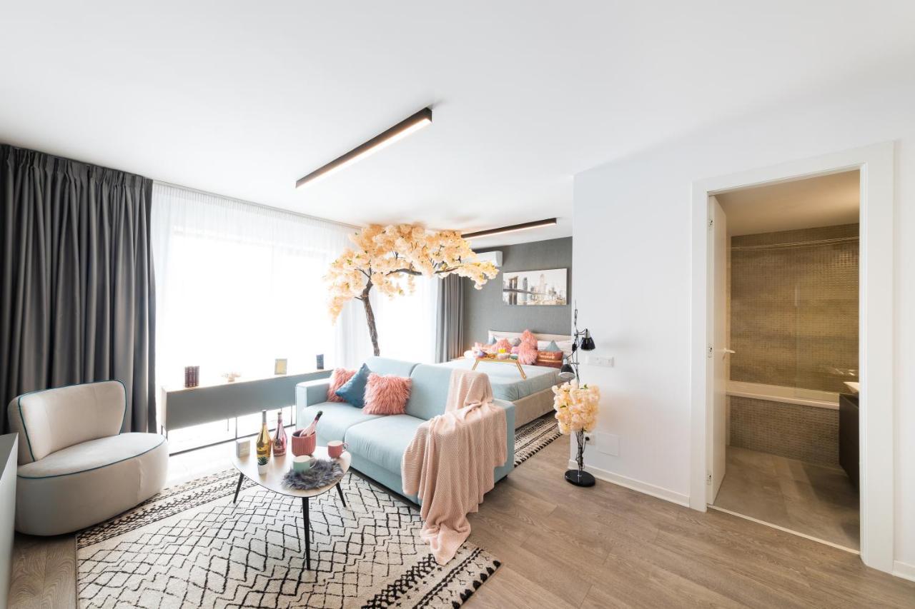 Cityscape Wonder Bucureşti Ngoại thất bức ảnh